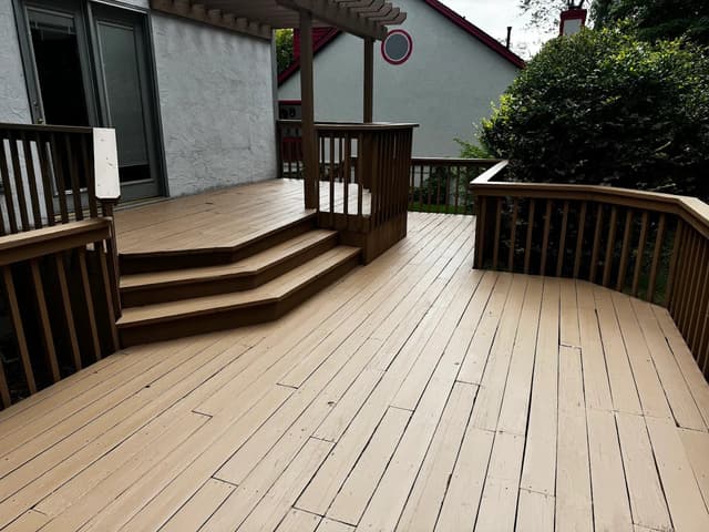 White Chooz Painters logo with blue background placeholder for paintig company logos