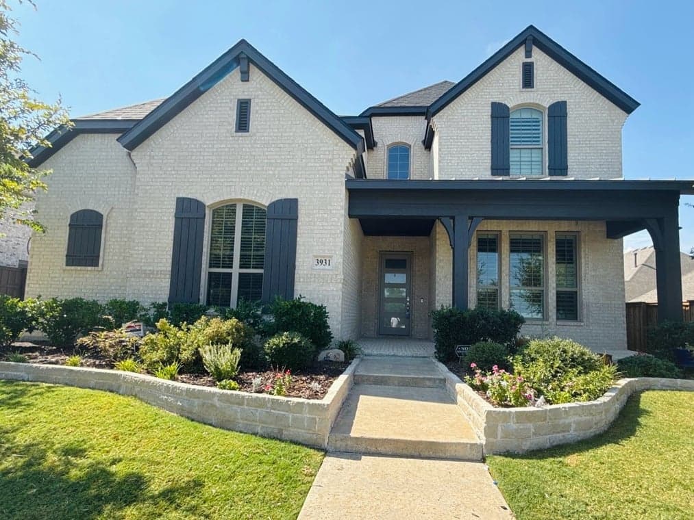 Spray Tex Painting gallery image 3