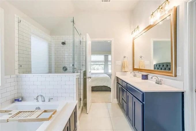 Bearcat Painting gallery image 3