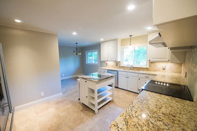 StraightLine Paint & Remodeling gallery image 1