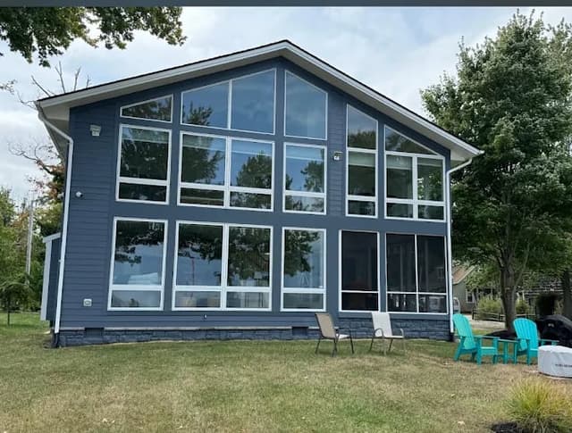 White Chooz Painters logo with blue background placeholder for paintig company logos