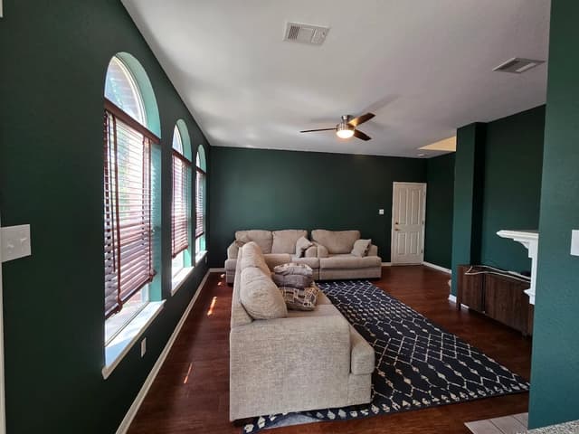 White Chooz Painters logo with blue background placeholder for paintig company logos