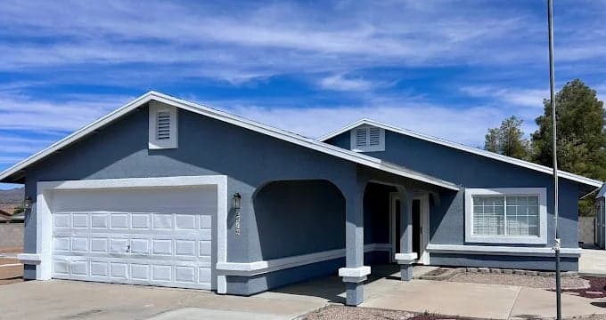 A1 Painting gallery image 2