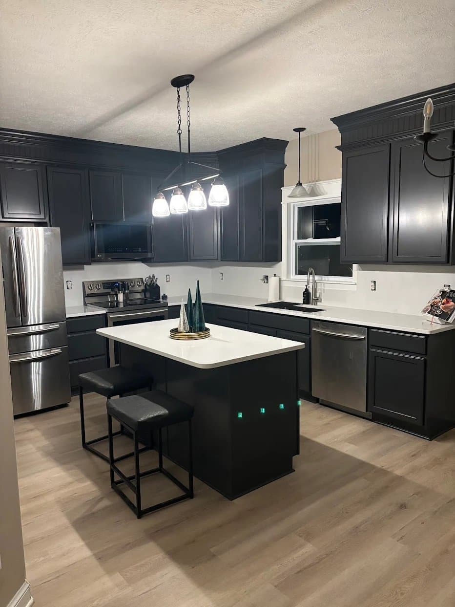 Mullins Fine Line Painting gallery image 3