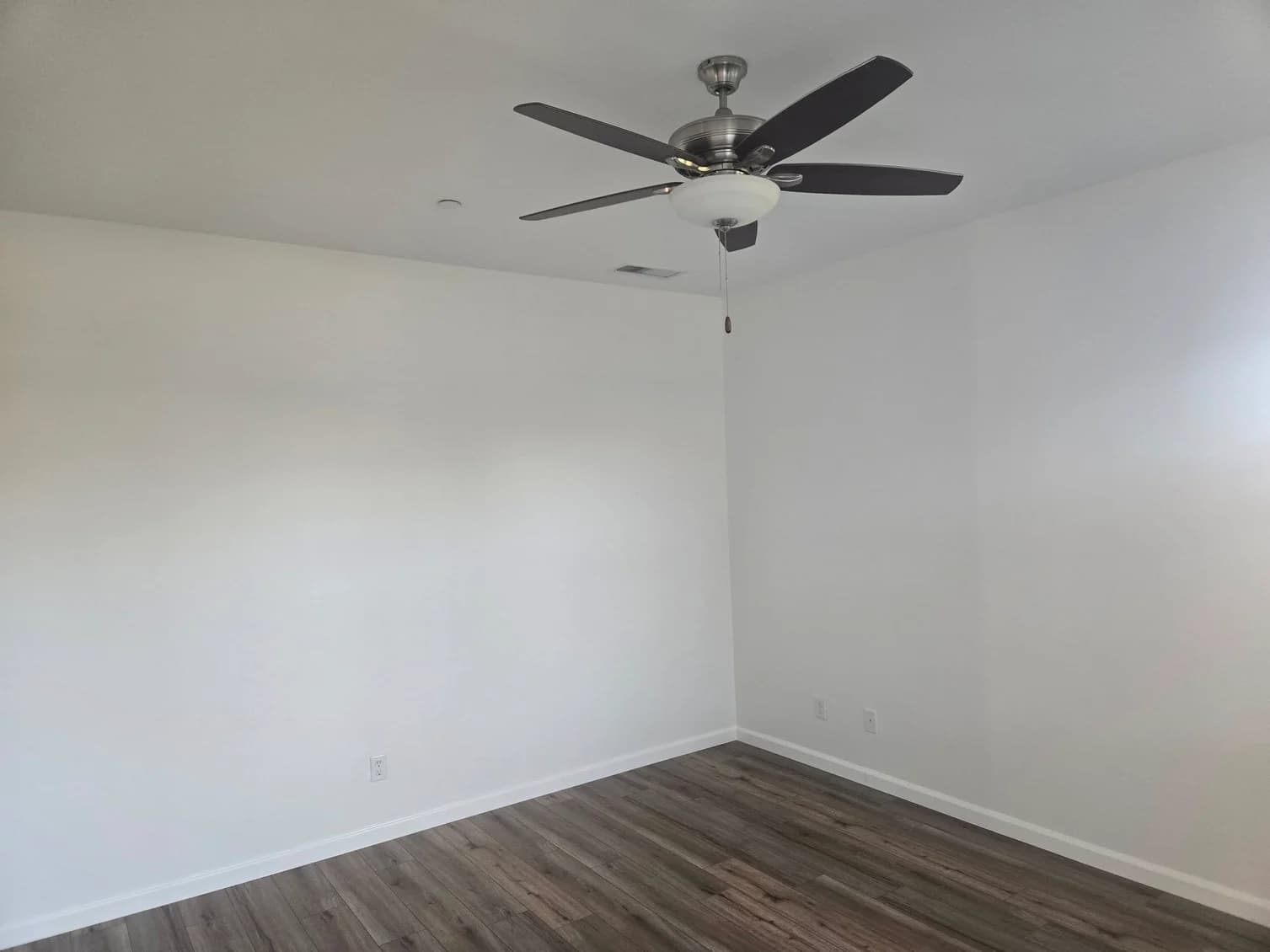 Speedy Clean Painting & Pressure Washing gallery image 1
