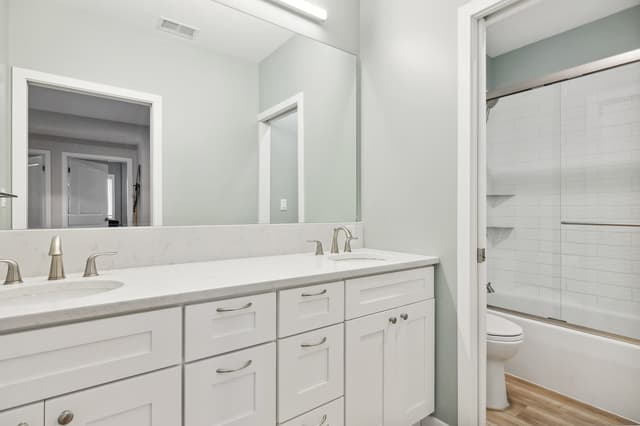 White Chooz Painters logo with blue background placeholder for paintig company logos