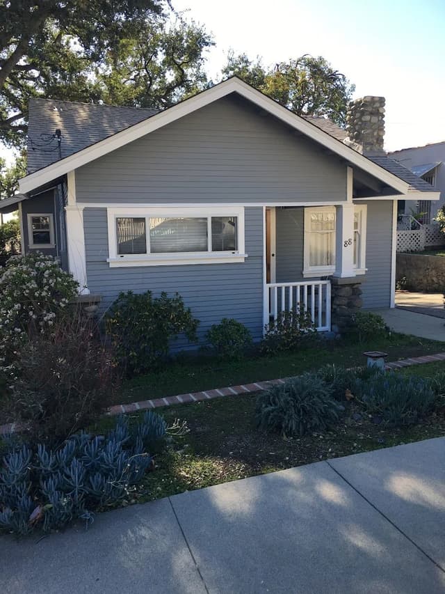 White Chooz Painters logo with blue background placeholder for paintig company logos