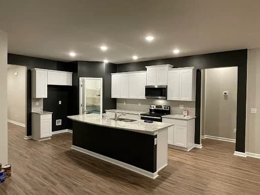 Painting project by Room Ninjas in Columbia, Tennessee. The image shows a painting-related project photo for this company.