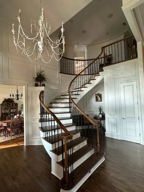 White Chooz Painters logo with blue background placeholder for paintig company logos