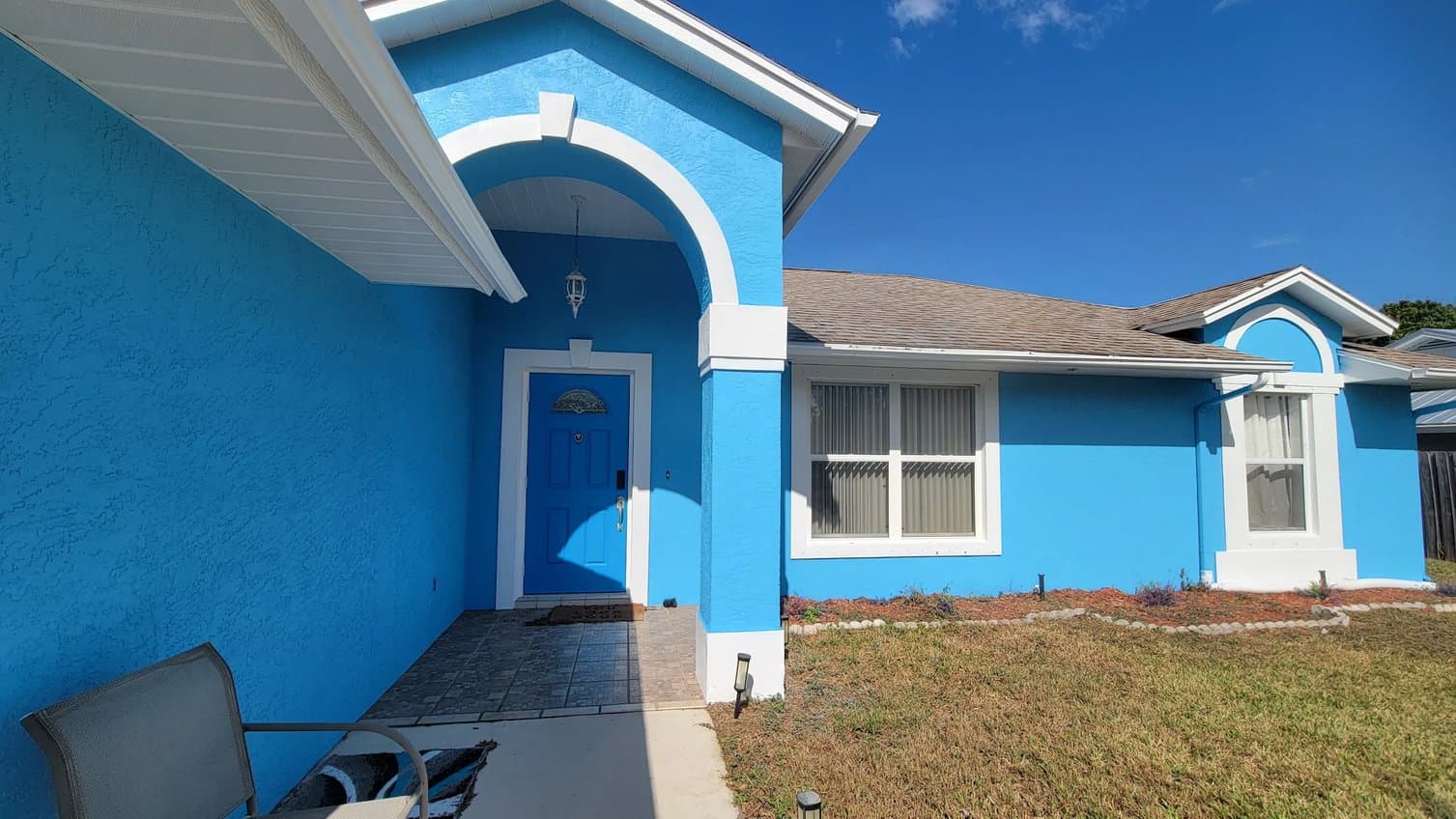 Vega's Painting & Pressure Cleaning gallery image 1