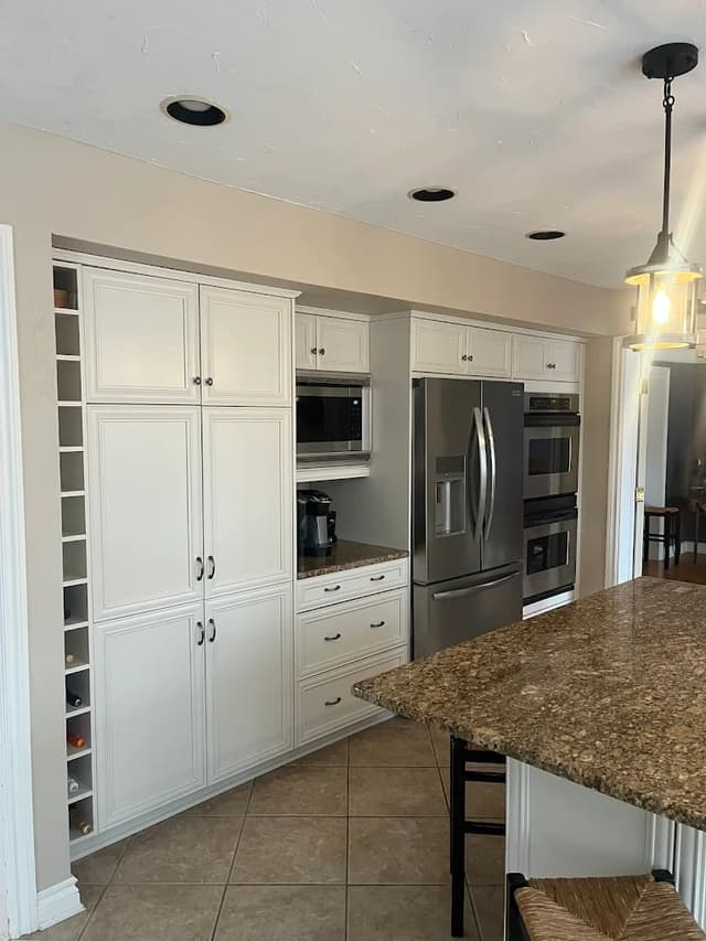 White Chooz Painters logo with blue background placeholder for paintig company logos