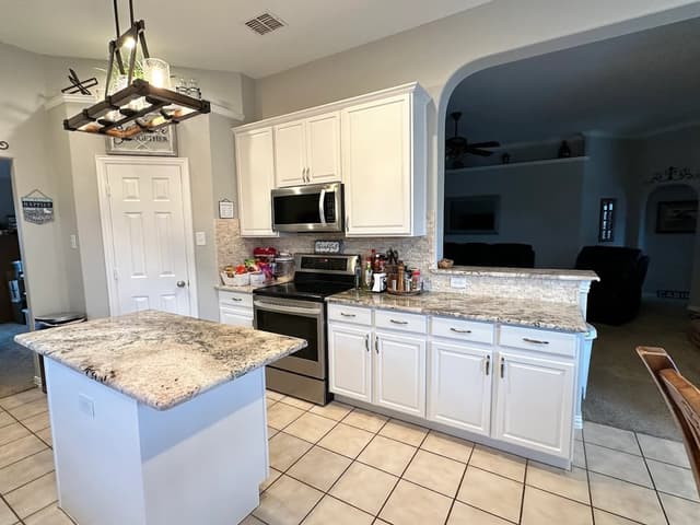 White Chooz Painters logo with blue background placeholder for paintig company logos