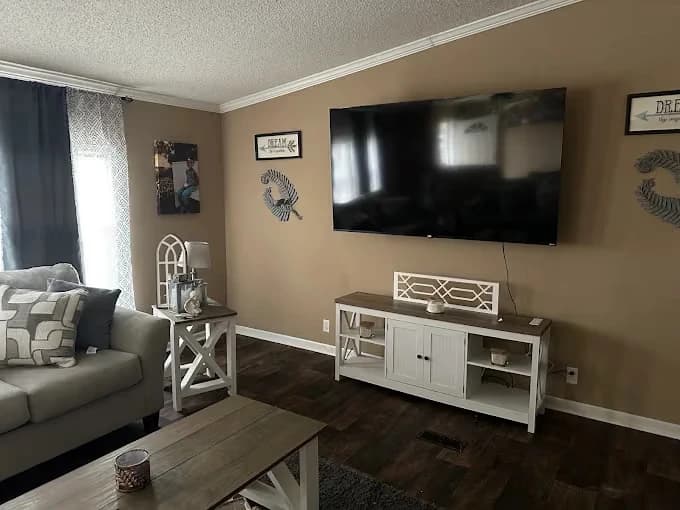 Lee’s Painting and Remodeling gallery image 1