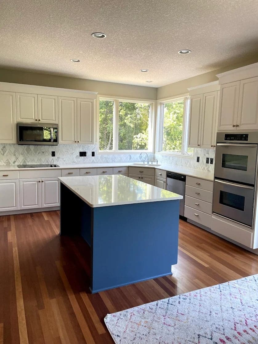 Premium Painting gallery image 4