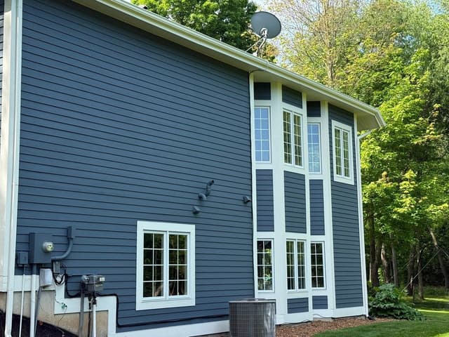 White Chooz Painters logo with blue background placeholder for paintig company logos