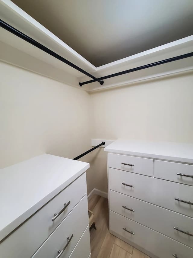 White Chooz Painters logo with blue background placeholder for paintig company logos