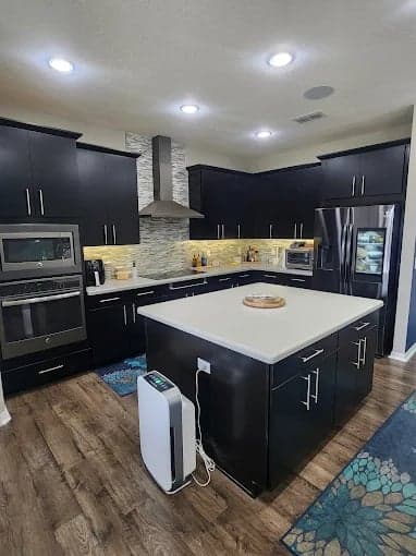 Fresh Look Painting Inc gallery image 4