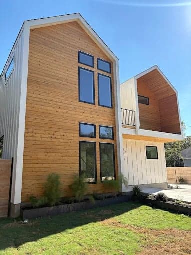 White Chooz Painters logo with blue background placeholder for paintig company logos