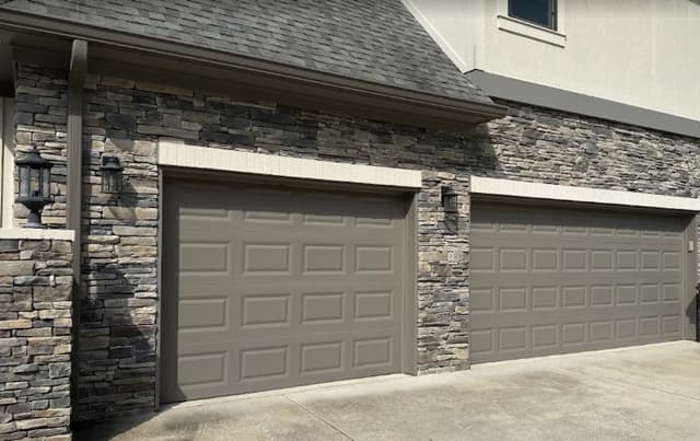 White Chooz Painters logo with blue background placeholder for paintig company logos