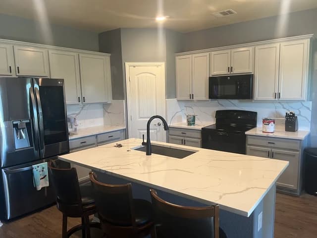 White Chooz Painters logo with blue background placeholder for paintig company logos