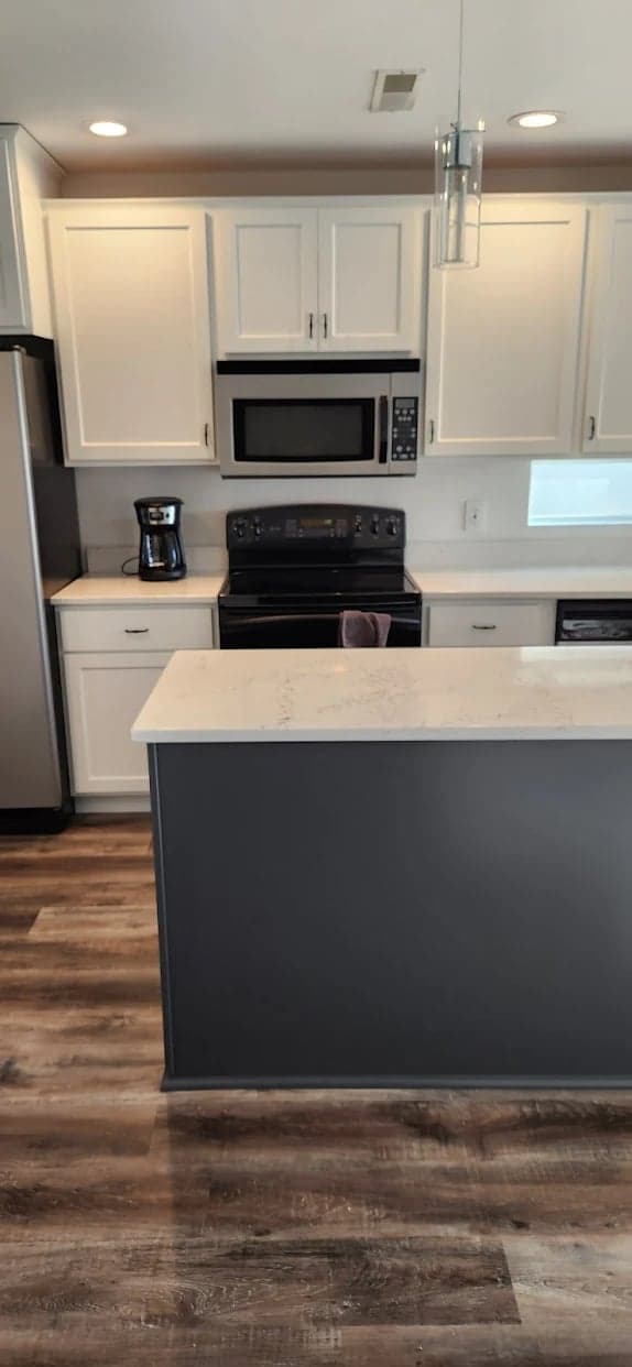 Five Star Painting of Cedar Rapids gallery image 4