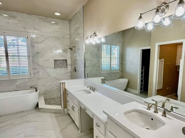 White Chooz Painters logo with blue background placeholder for paintig company logos