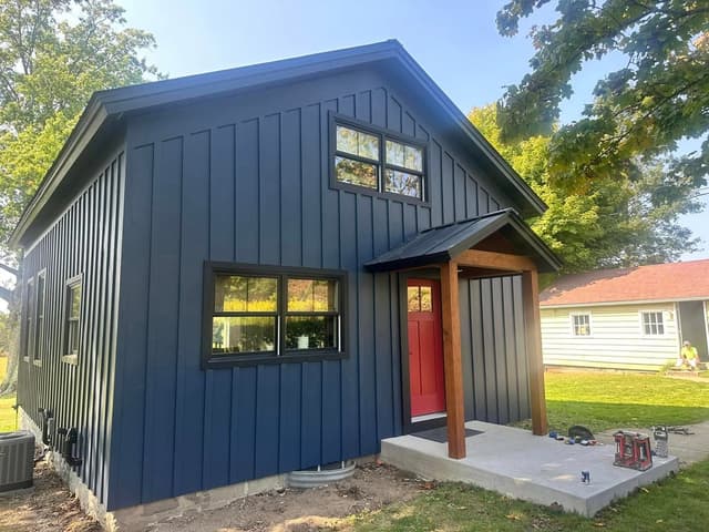 Fernandez Painting & Pressure Washing gallery image