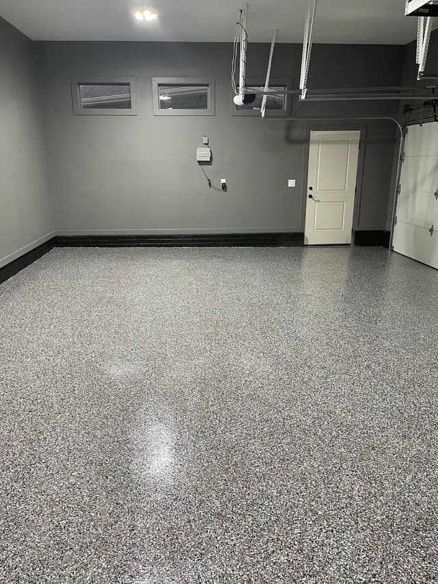 White Chooz Painters logo with blue background placeholder for paintig company logos