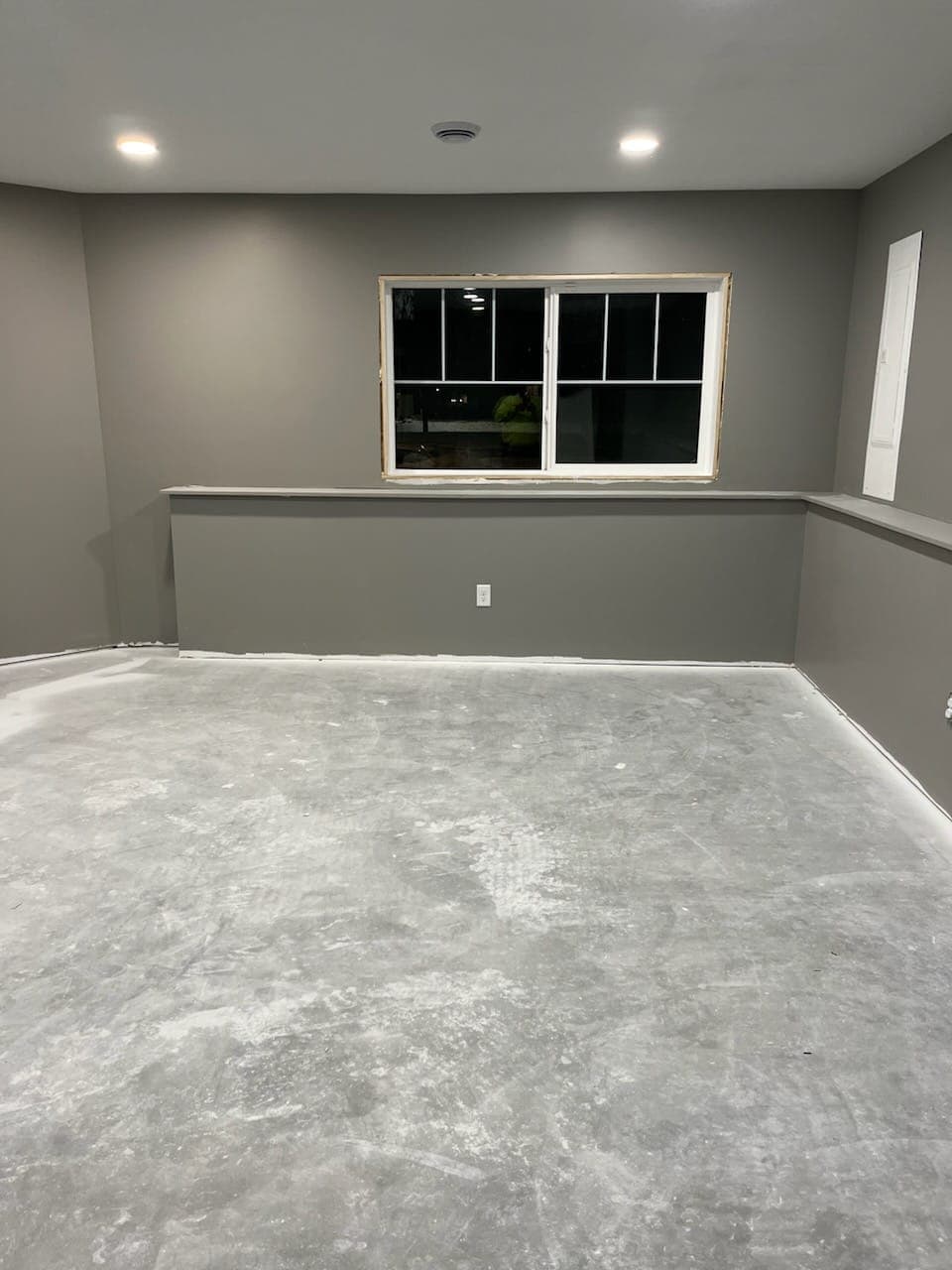 Aaron's Quality Painting gallery image 3