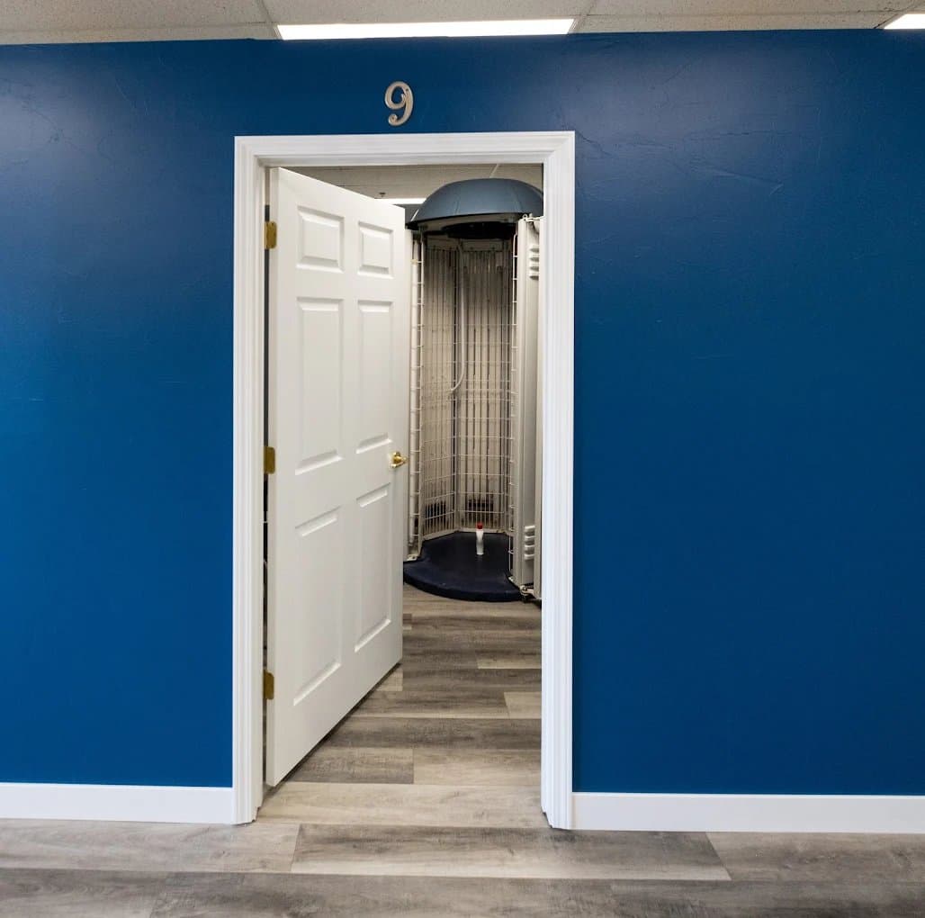 Metcalf Paint & Epoxy Floors gallery image 3