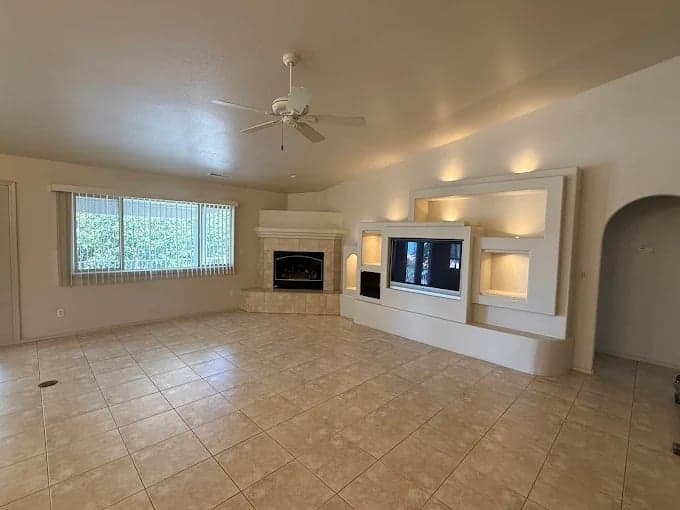 Finishing Touch Painting gallery image 3