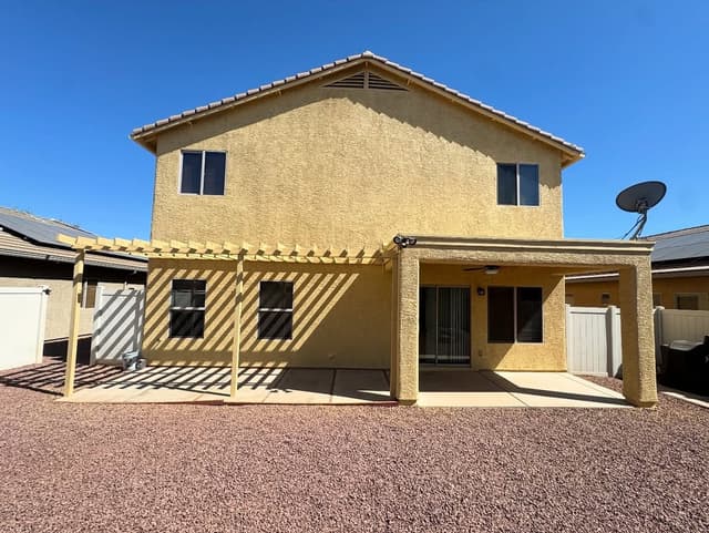 LGND Painting gallery image