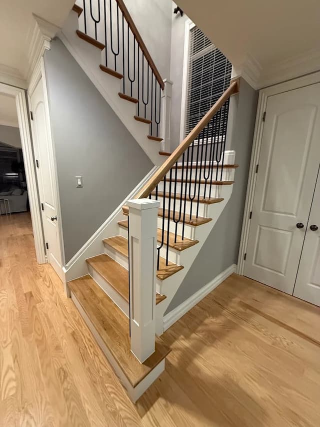 White Chooz Painters logo with blue background placeholder for paintig company logos