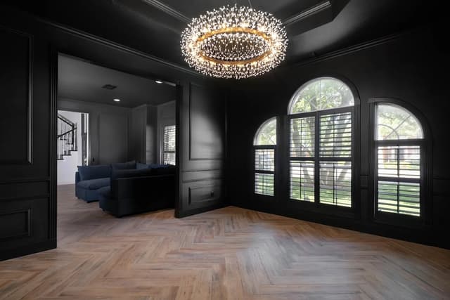 White Chooz Painters logo with blue background placeholder for paintig company logos