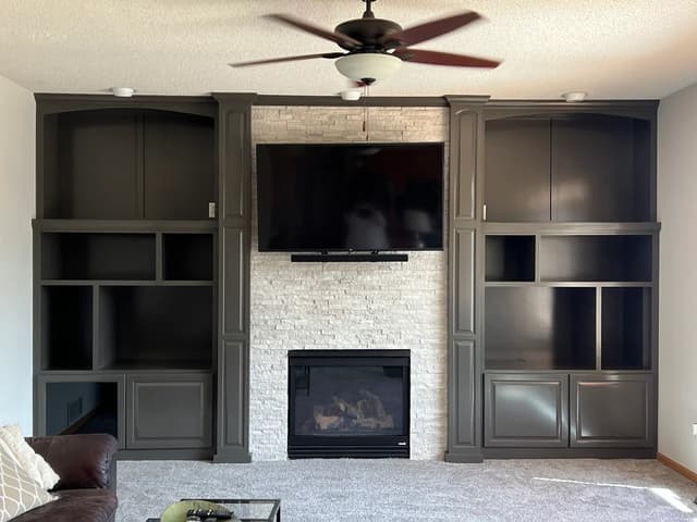 White Chooz Painters logo with blue background placeholder for paintig company logos