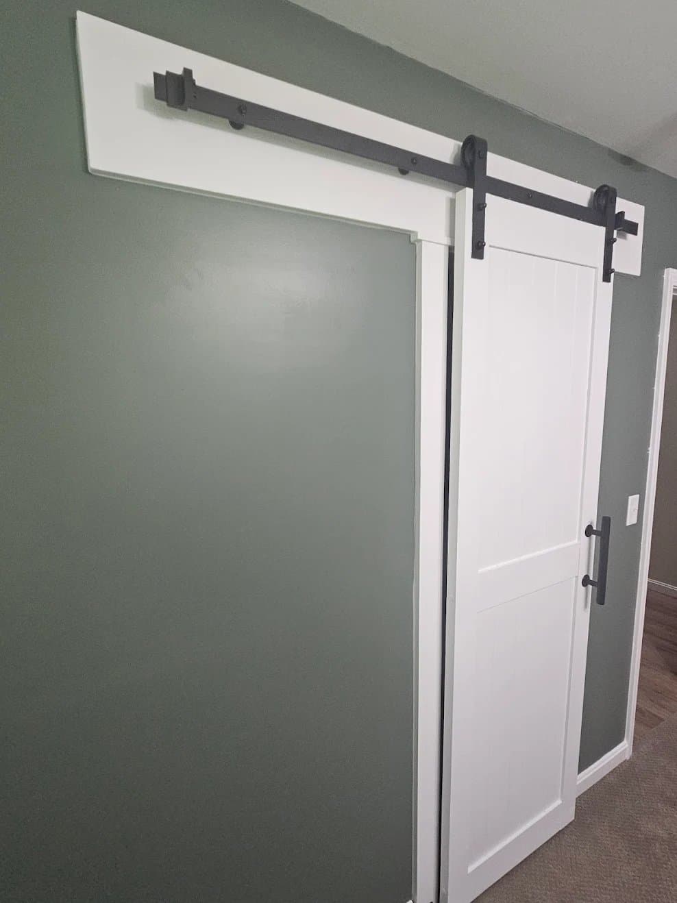 Barta's Painting gallery image 1