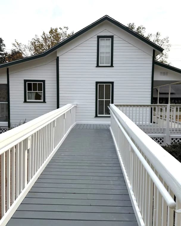 TJ's Professional Painting and Construction LLC gallery image 2