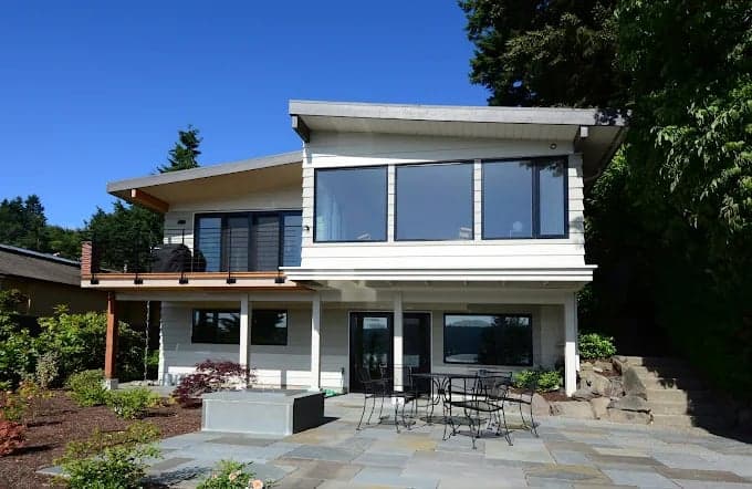 Queen Anne Painting & Carpentry gallery image 1