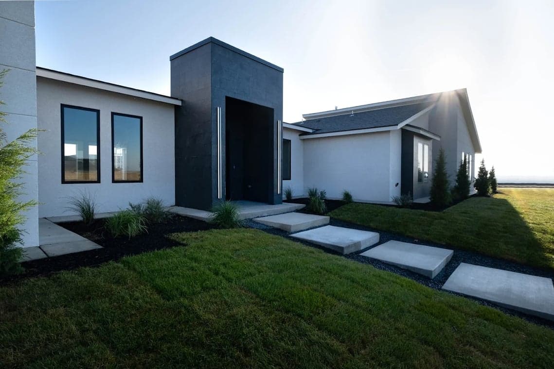 Renu Painting gallery image 4