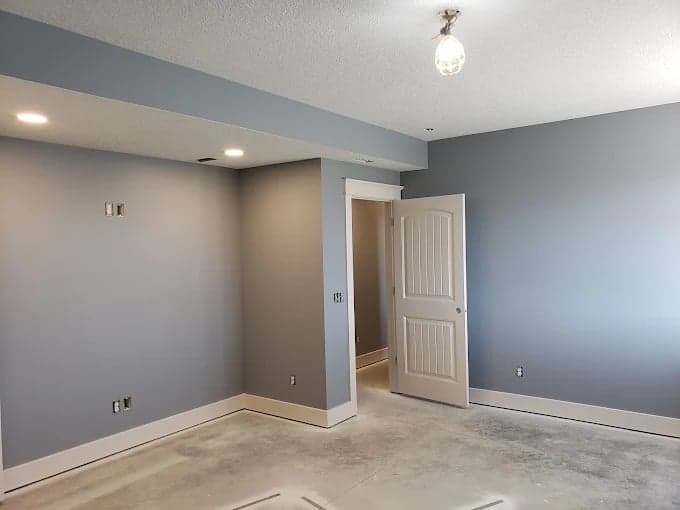 Quad Cities Painting Company gallery image 4