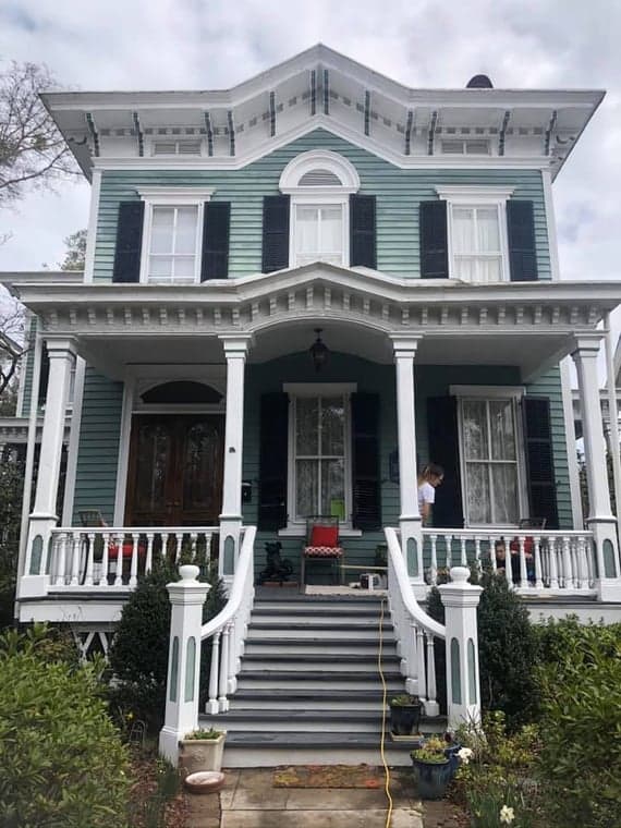 White Chooz Painters logo with blue background placeholder for paintig company logos