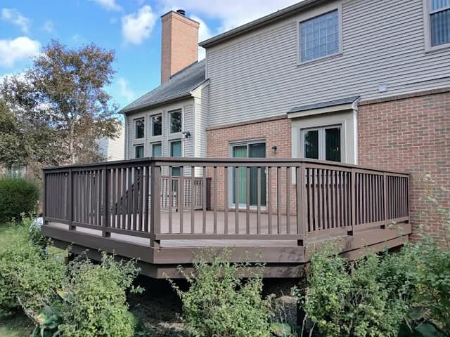 White Chooz Painters logo with blue background placeholder for paintig company logos