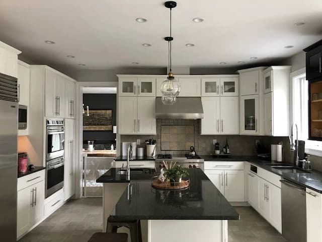 White Chooz Painters logo with blue background placeholder for paintig company logos