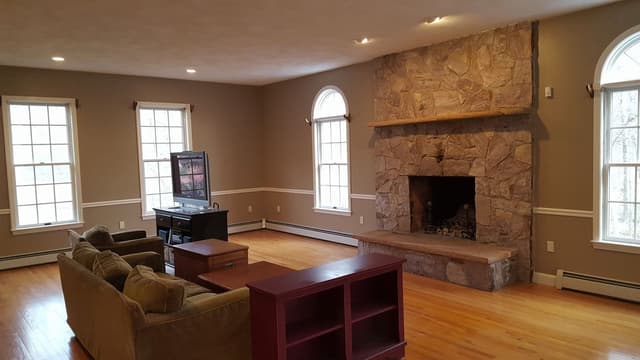 White Chooz Painters logo with blue background placeholder for paintig company logos