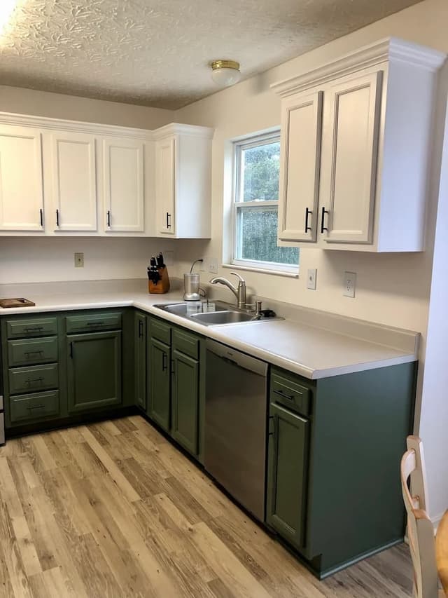 White Chooz Painters logo with blue background placeholder for paintig company logos