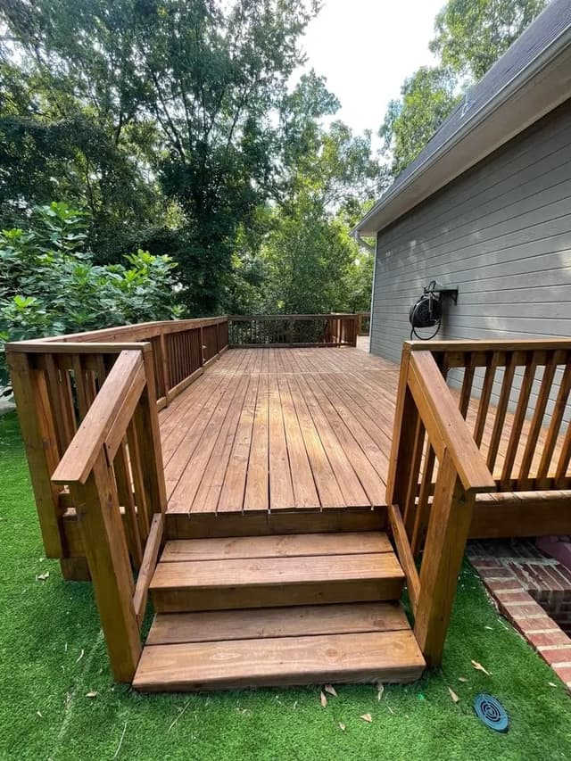 White Chooz Painters logo with blue background placeholder for paintig company logos