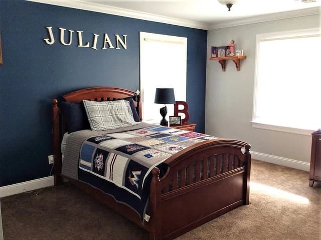 White Chooz Painters logo with blue background placeholder for paintig company logos