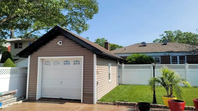 Final Touch Painting & Decorating gallery image 2