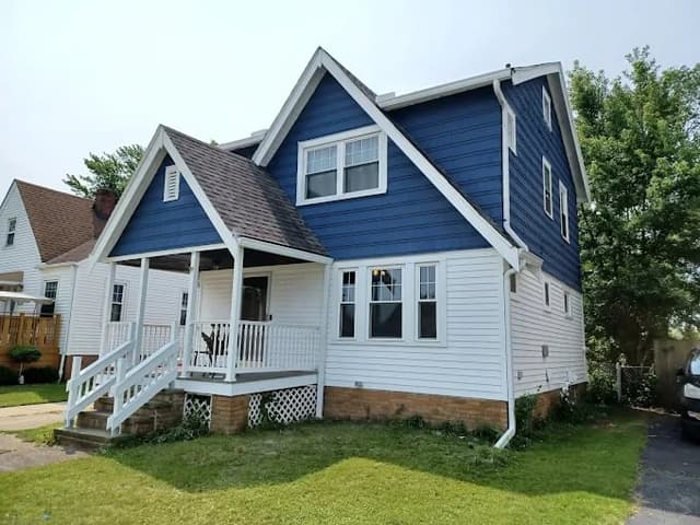 White Chooz Painters logo with blue background placeholder for paintig company logos