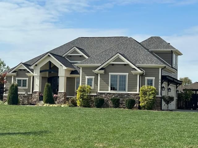 White Chooz Painters logo with blue background placeholder for paintig company logos